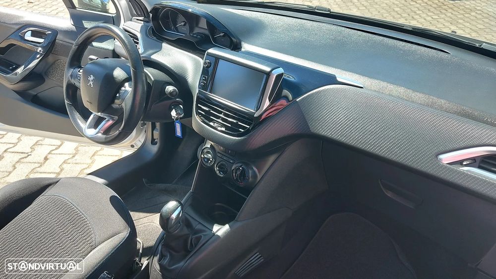 Peugeot 208 82 VTI Style - 7