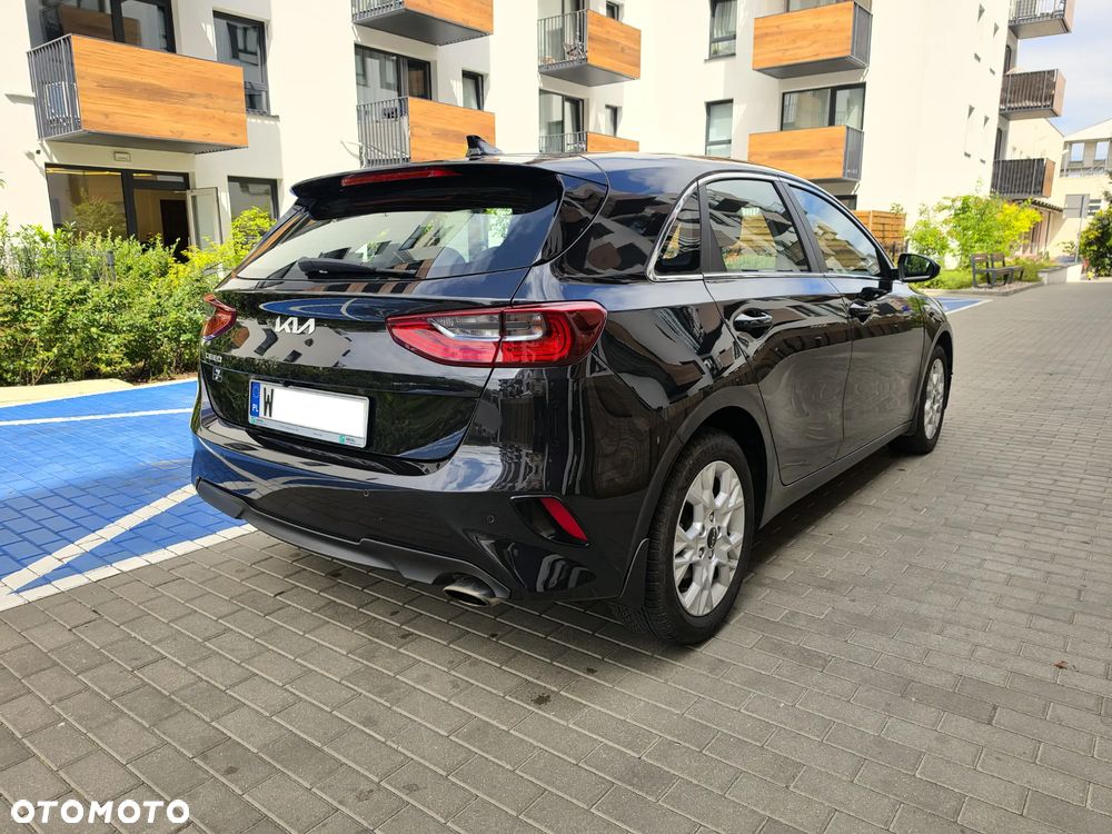 Kia Ceed 1.5 T-GDI M - 8