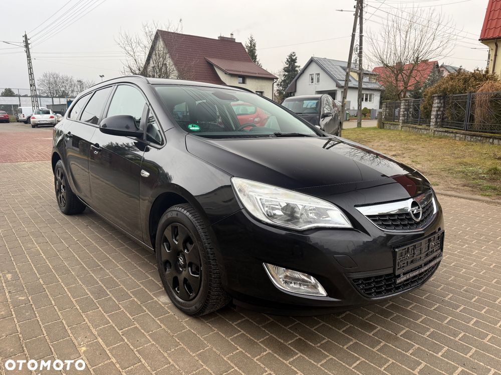 Opel Astra 1.6 ECOFLEX Start/Stop Edition - 2