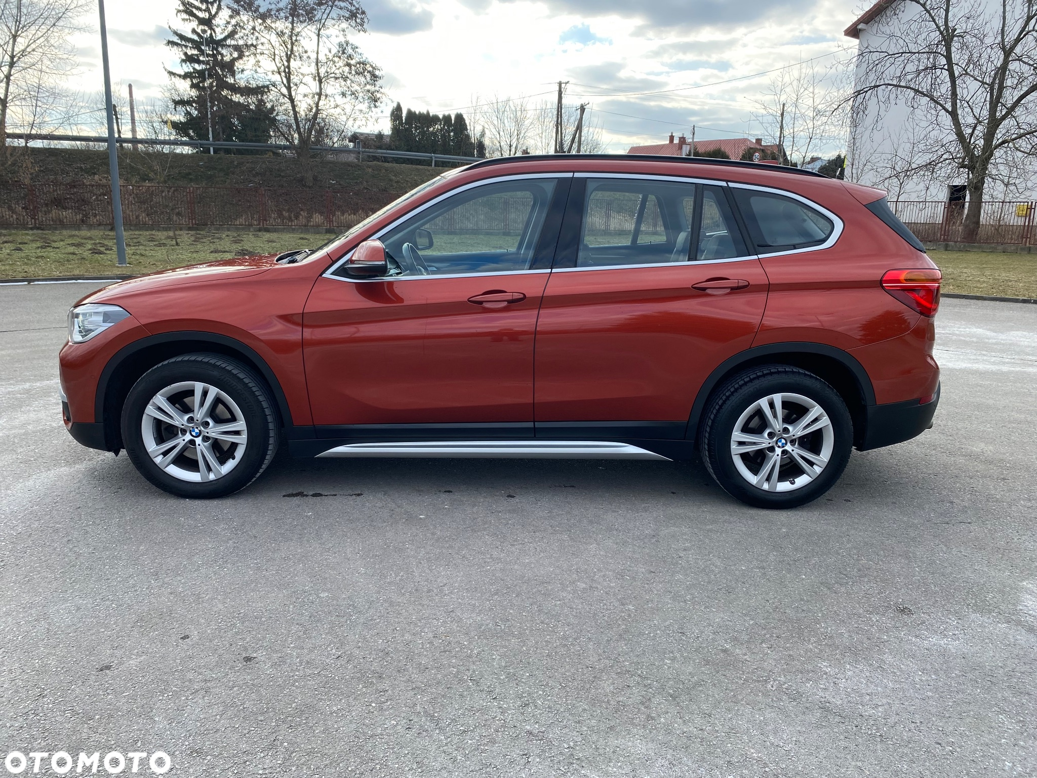 BMW X1 xDrive18d Business Edition sport - 6