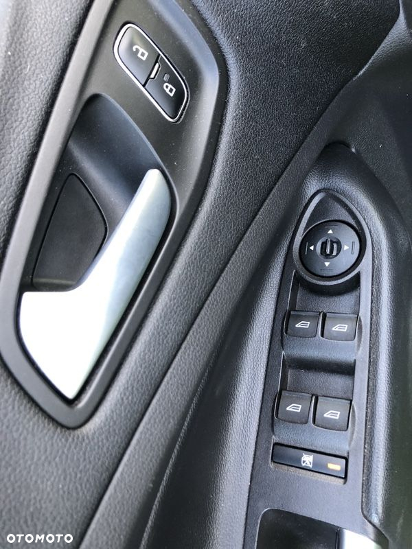 Ford Kuga 1.5 EcoBoost 4x4 SYNC - 8
