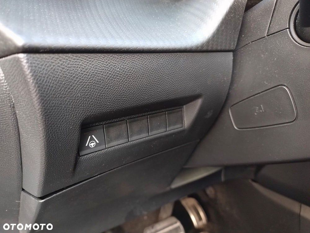 Peugeot 2008 1.2 PureTech GT S&S EAT8 - 20