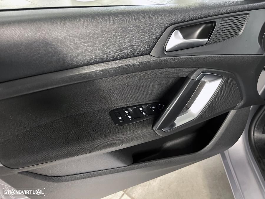 Peugeot 308 SW 1.6 BlueHDi Active - 19