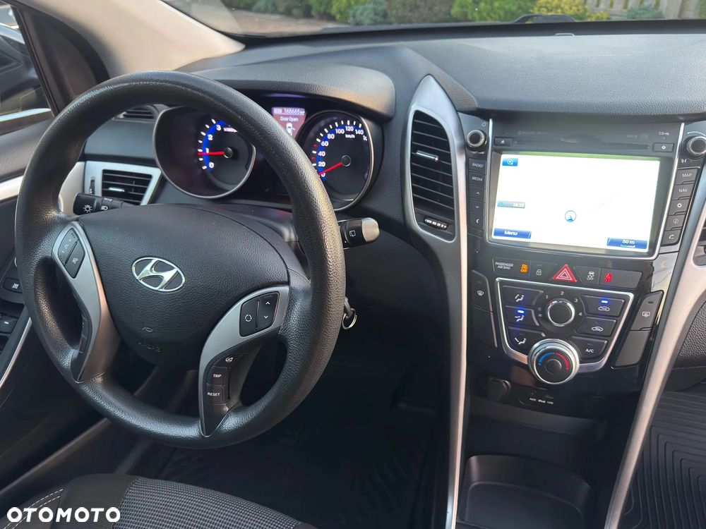 Hyundai i30 i30cw 1.4 Fifa World Cup Edition - 9
