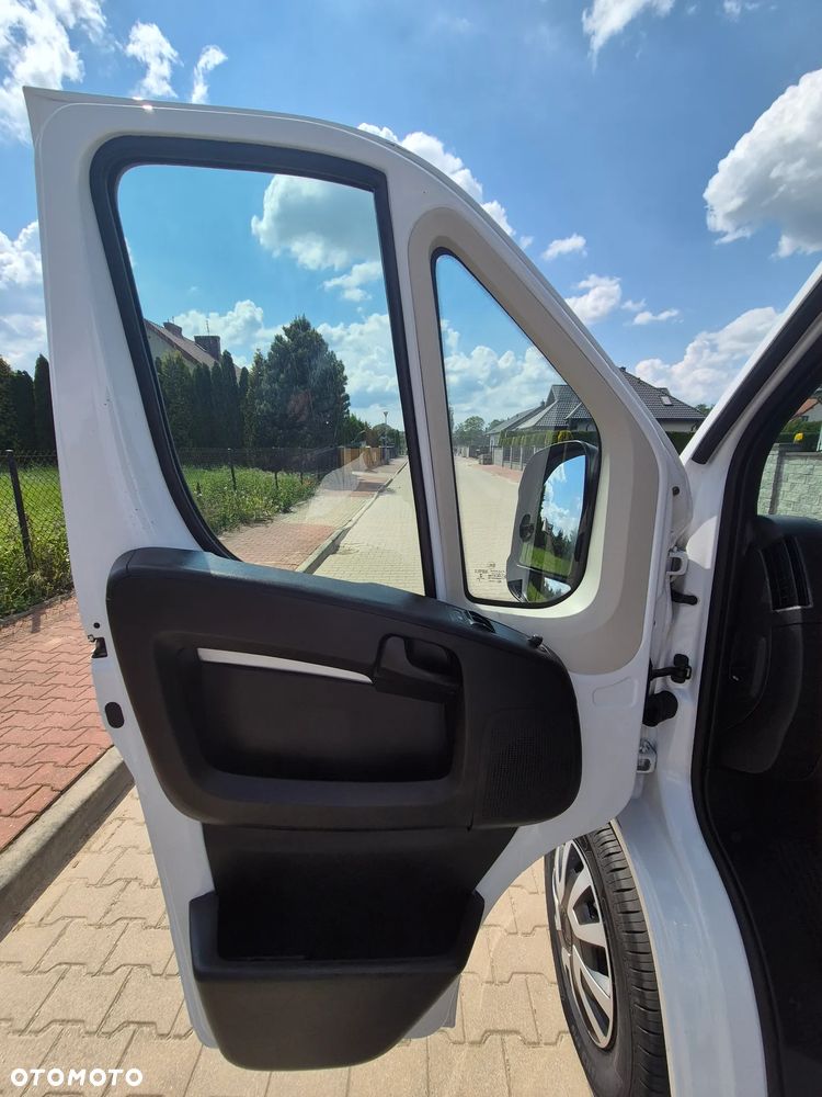 Fiat Ducato 2.3MJT L3H2 2020r 170Tys km 3,5 tony Webasto Klima Lane Assist Super Stan - 16