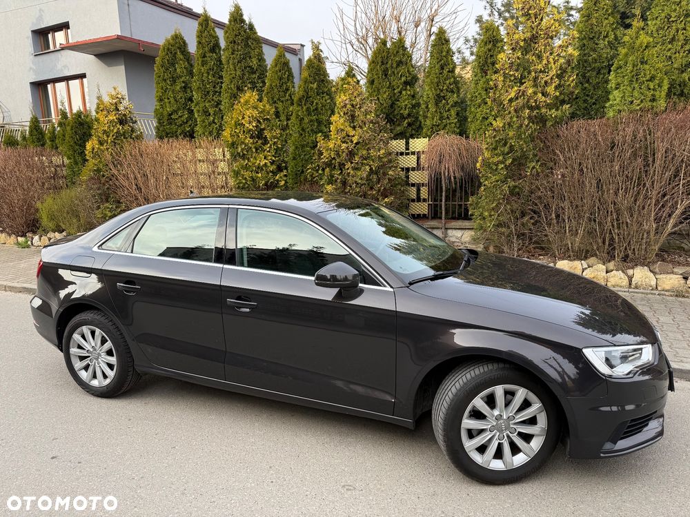 Audi A3 Limousine 1.6 TDI Attraction - 11