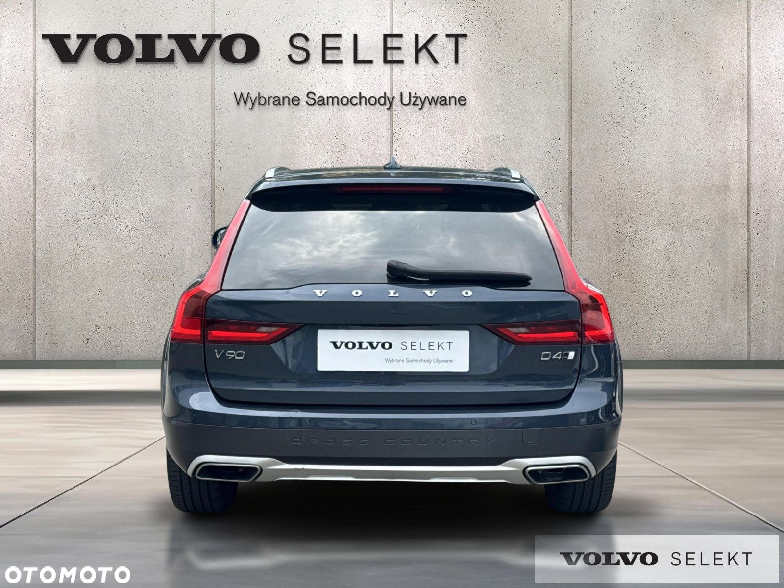 Volvo V90 Cross Country - 4