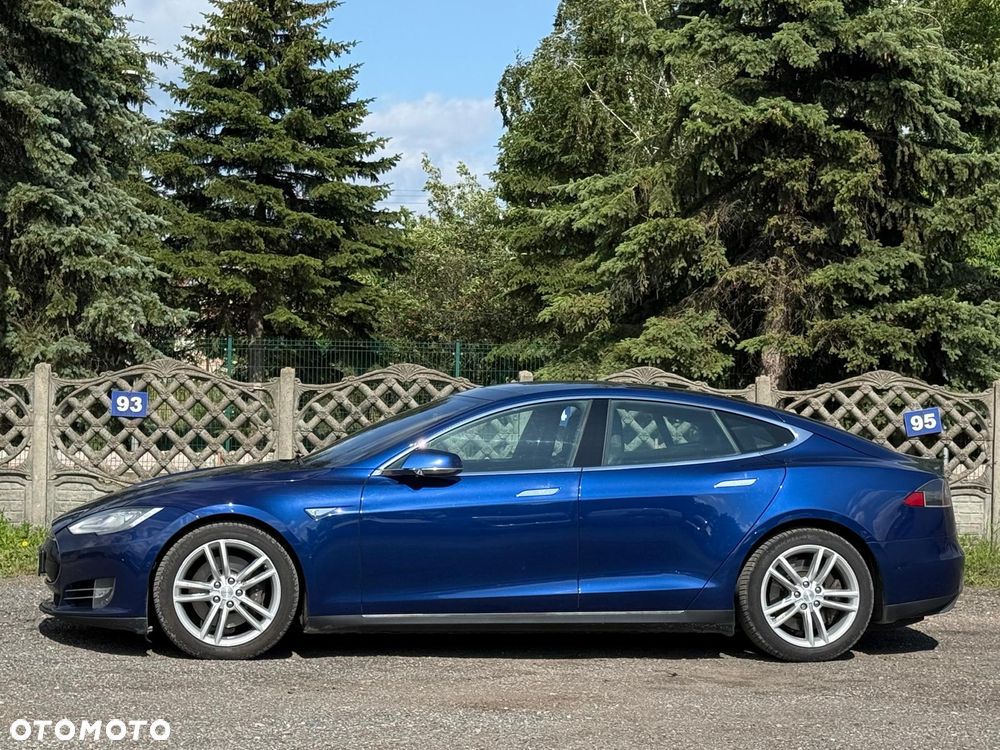 Tesla Model S Long Range Plus - 6