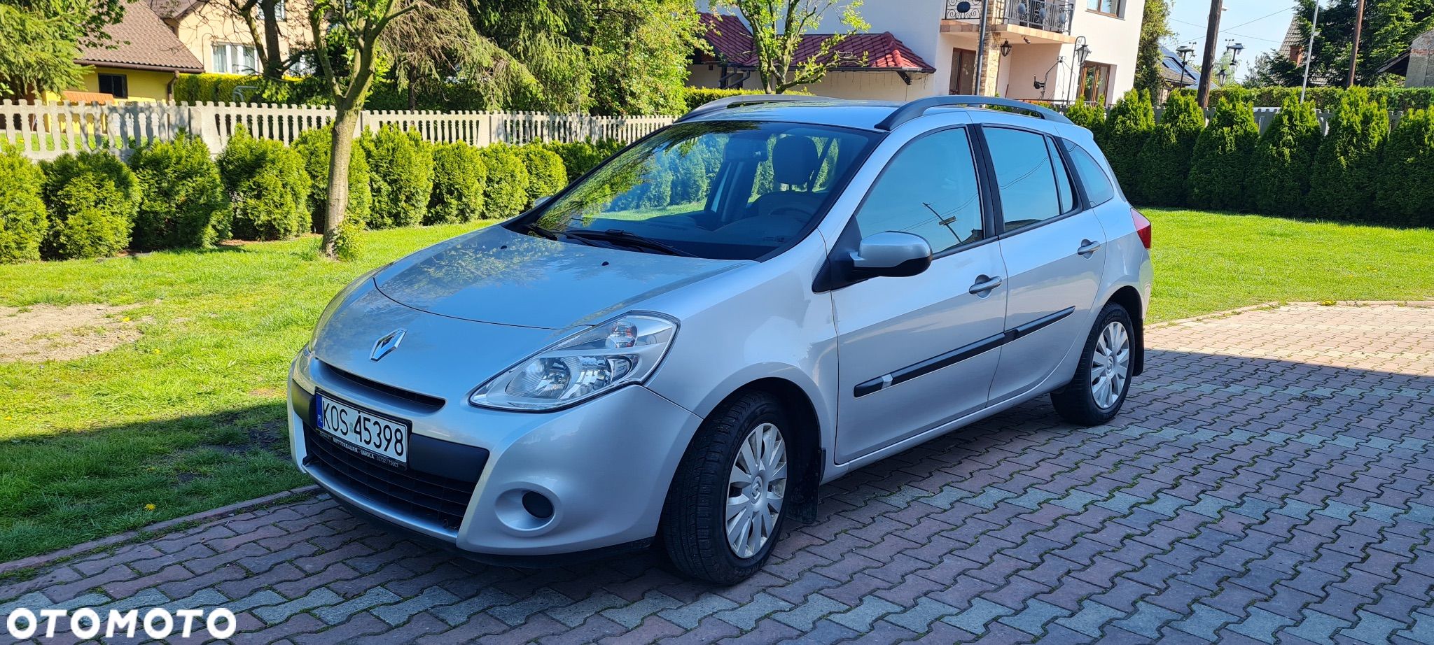 Renault Clio 1.2 16V 75 Collection - 1