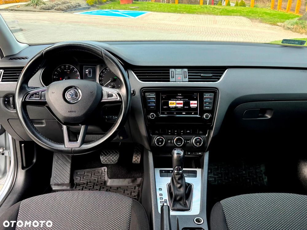 Skoda Octavia 1.6 TDI Style DSG - 16