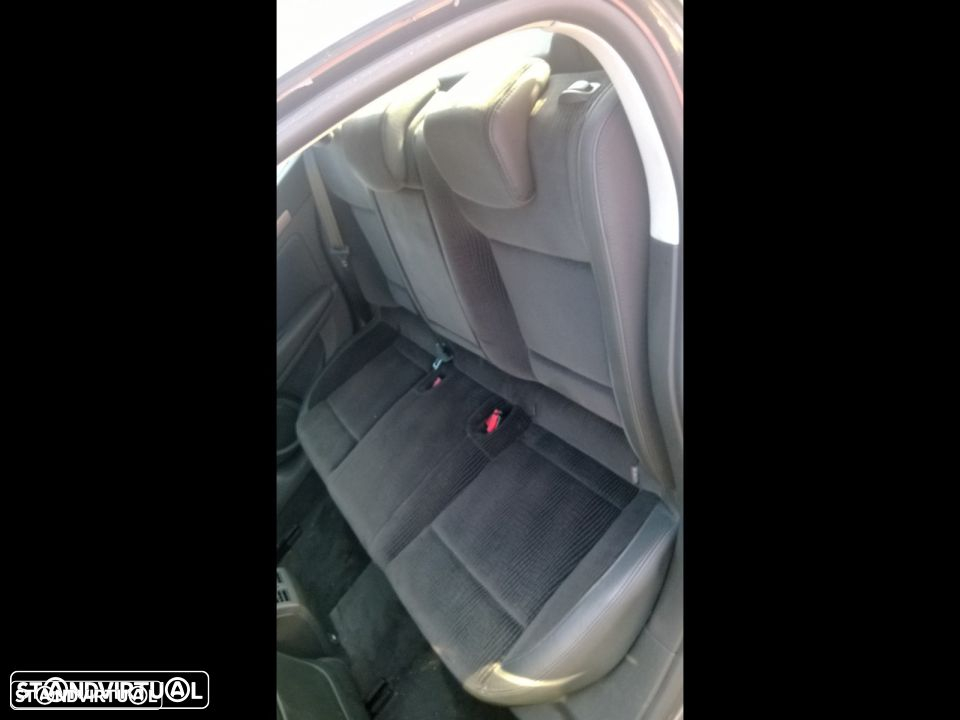 Interior Renault Laguna 2010 - 2