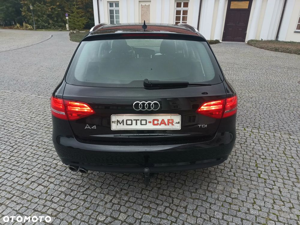 Audi A4 Avant 2.0 TDI DPF clean diesel multitronic Attraction - 5
