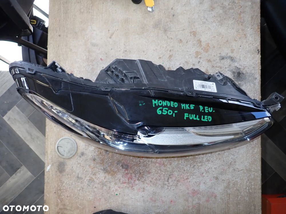 FORD MONDEO MK5 FULL LED LAMPA PRAWY PRZÓD EUROPA - 1