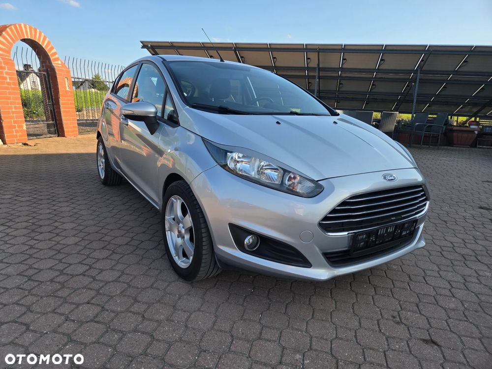 Ford Fiesta 1.4 Champions Edition - 4