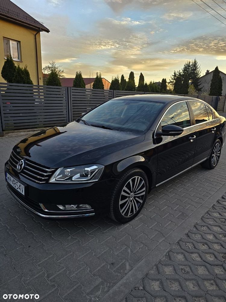 Volkswagen Passat 2.0 TDI Comfortline DSG - 14