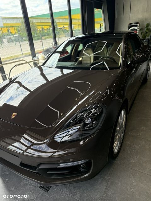 Porsche Panamera 4 E-Hybrid - 2