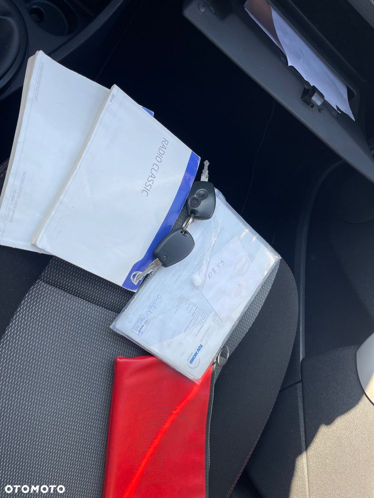 Dacia Duster 1.6 SCe Ambiance S&S - 16