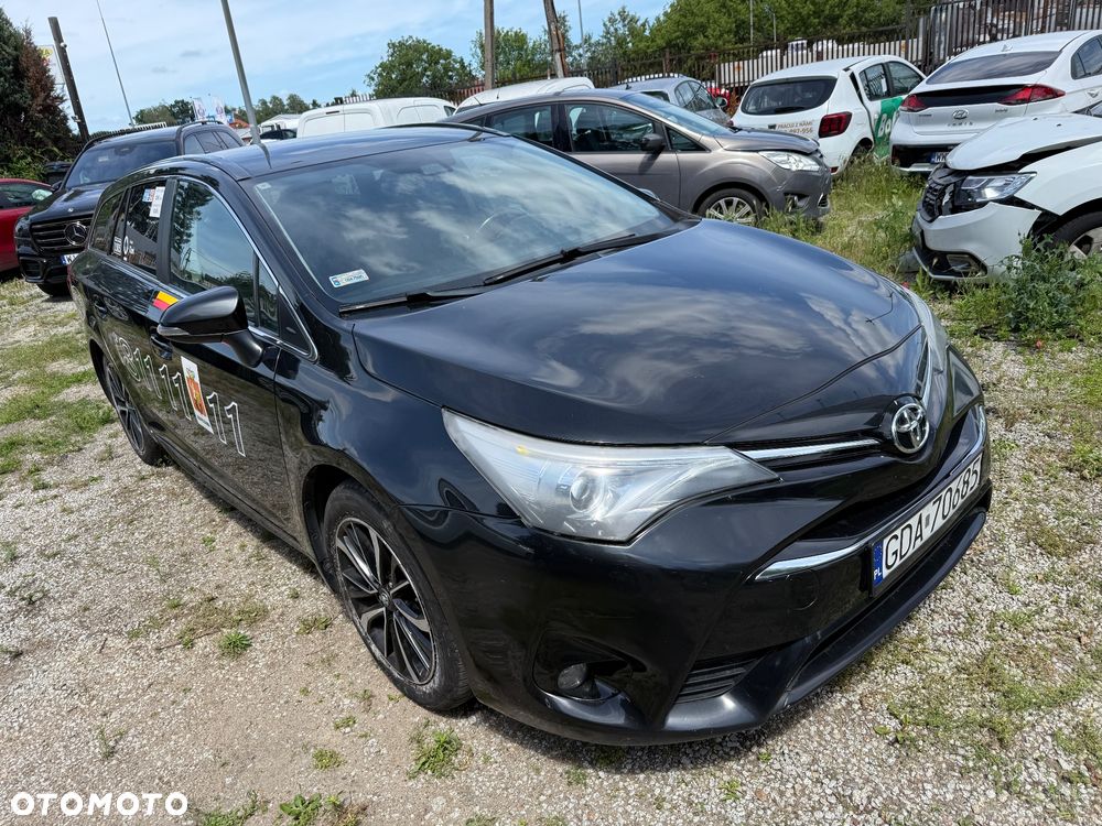 Toyota Avensis 1.8 Premium - 1