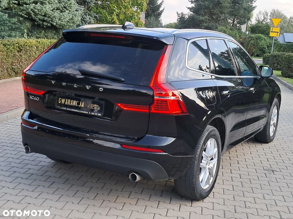 Volvo XC 60 D4 Geartronic Momentum Pro - 11