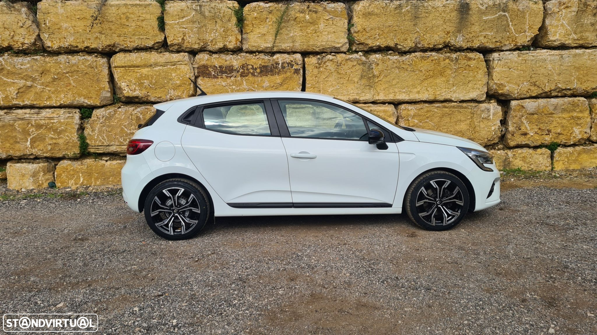 Renault Clio 1.5 Blue dCi Zen - 4