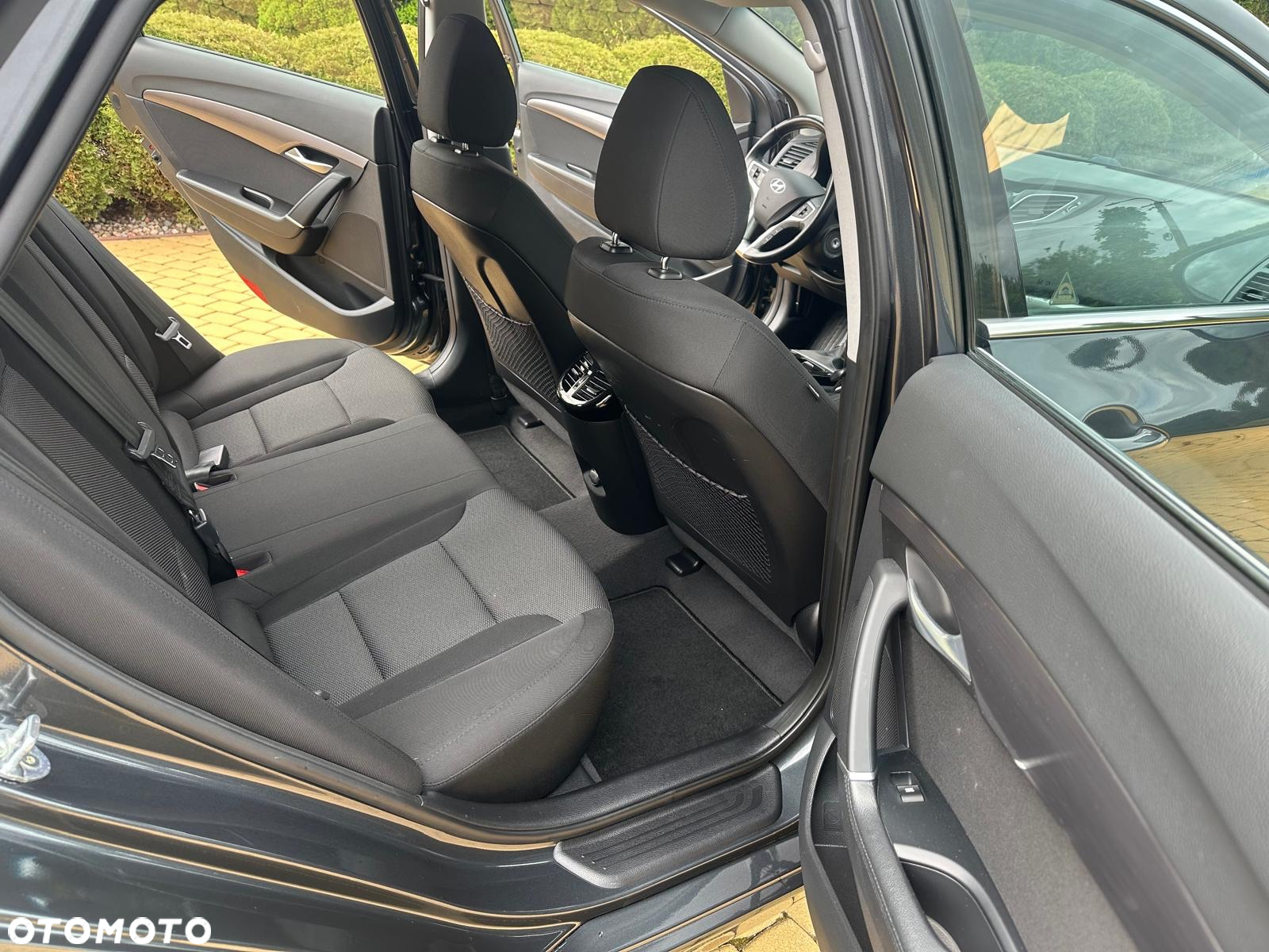 Hyundai i40 1.6 GDI Style - 10