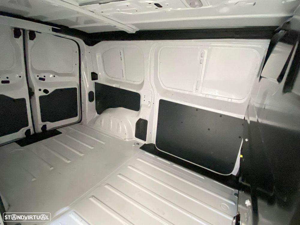 Citroën Jumpy 75kW - 17
