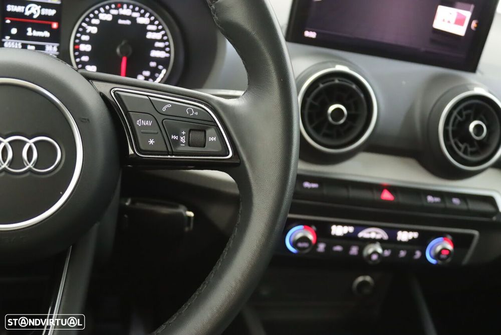 Audi Q2 30 TFSI - 11