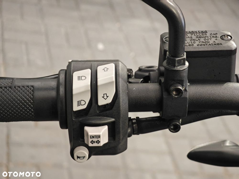 Ducati Scrambler - 9