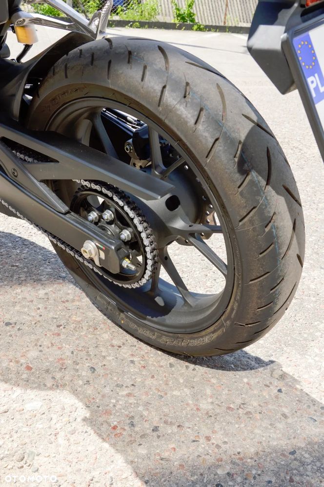 Honda CB - 8