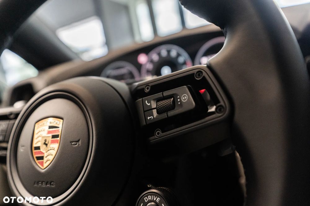 Porsche Cayenne Black Edition - 17