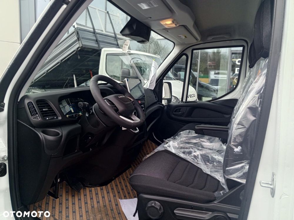 Iveco Daily 35S18HA8V MY24 - 5