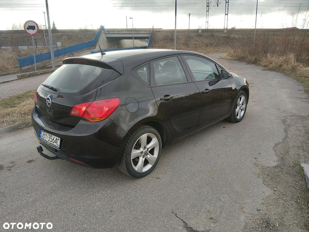 Opel Astra 1.4 T Enjoy - 3