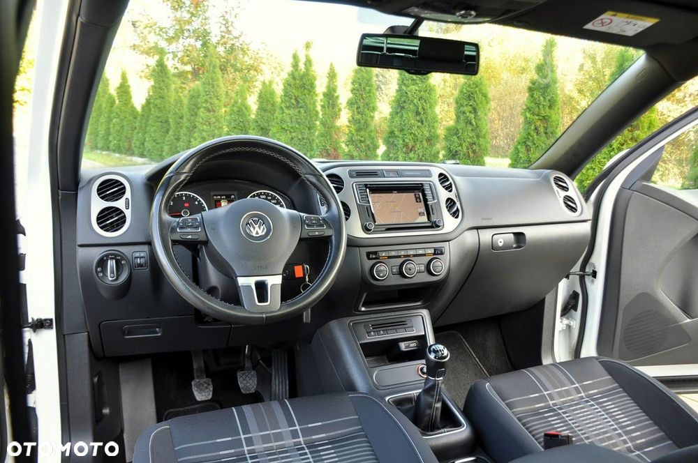Volkswagen Tiguan - 30