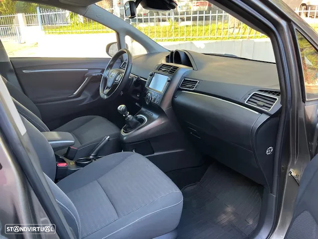 Toyota Verso 1.6 D-4D Comfort - 20