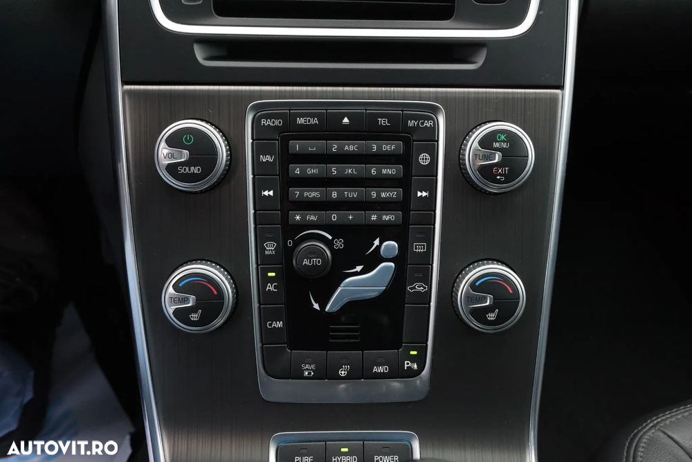 Volvo V60 D6 Twin Engine Geartronic RDesign - 22