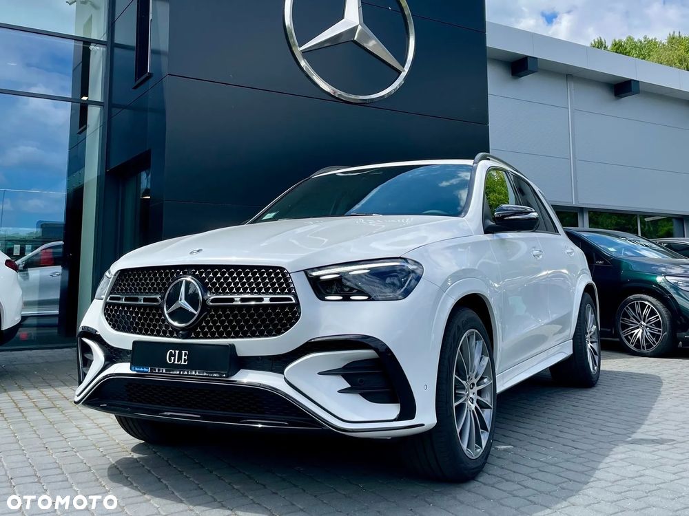 Mercedes-Benz GLE - 12