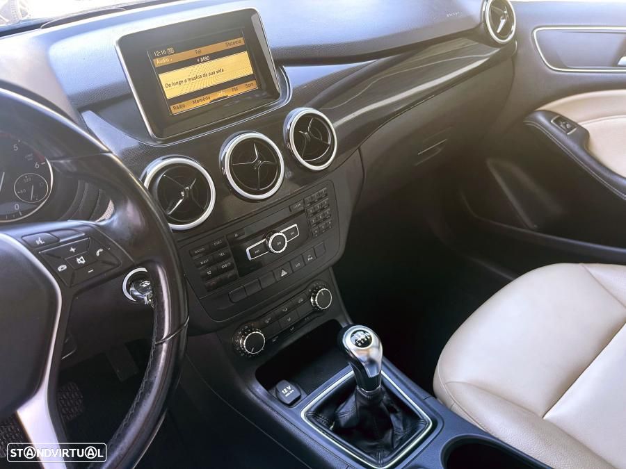 Mercedes-Benz B 180 CDI BlueEFFICIENCY - 9