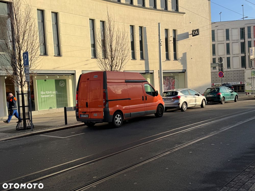 Renault Trafic L2H2 - 4