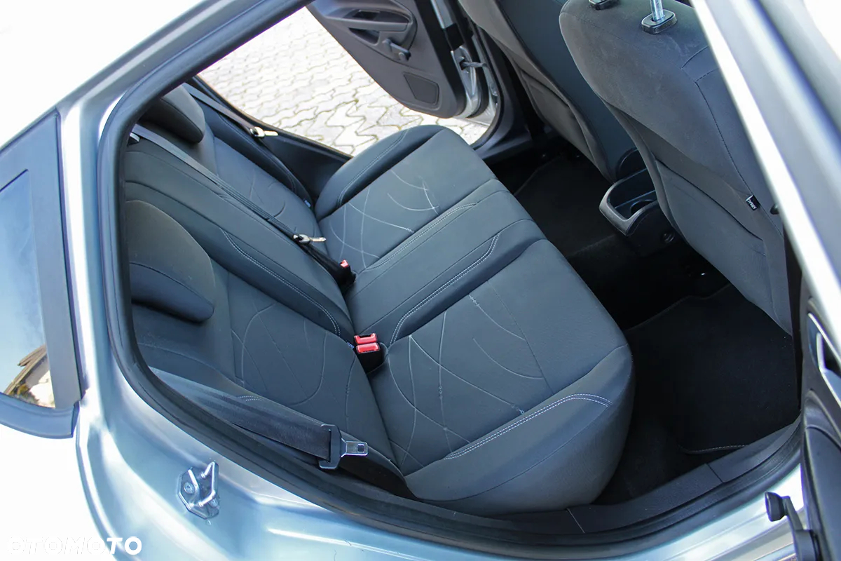 Ford Fiesta - 14