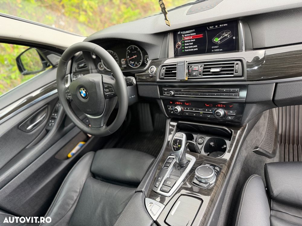 BMW Seria 5 530d xDrive Aut. Luxury Line - 9