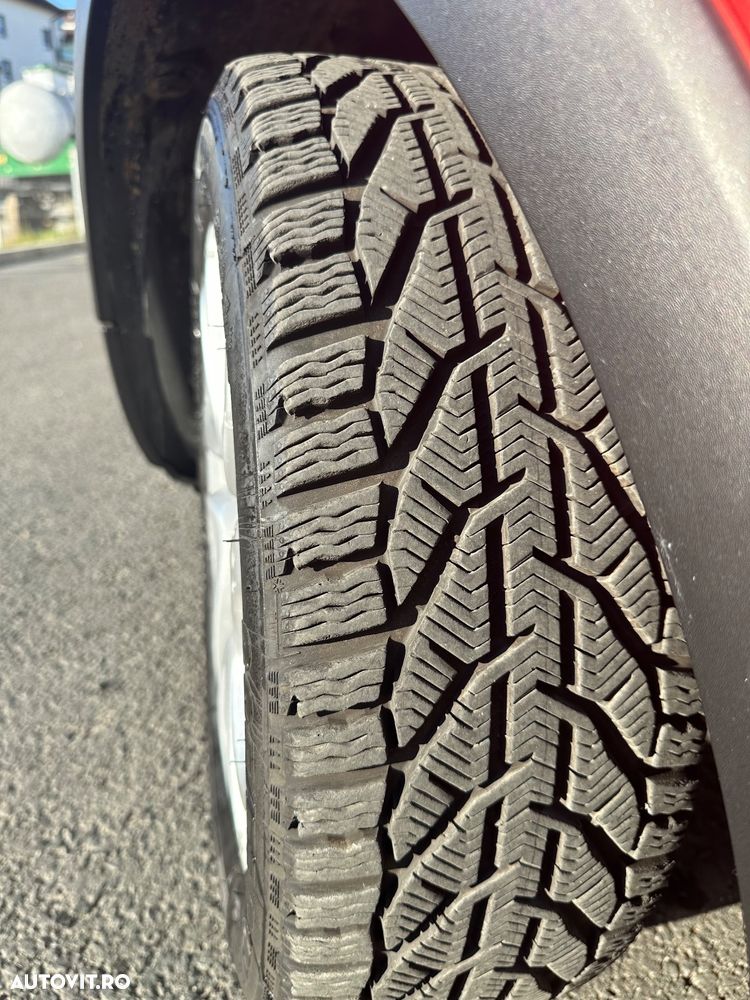 Renault Captur TCe Turbo Stop/Start Expression - 12