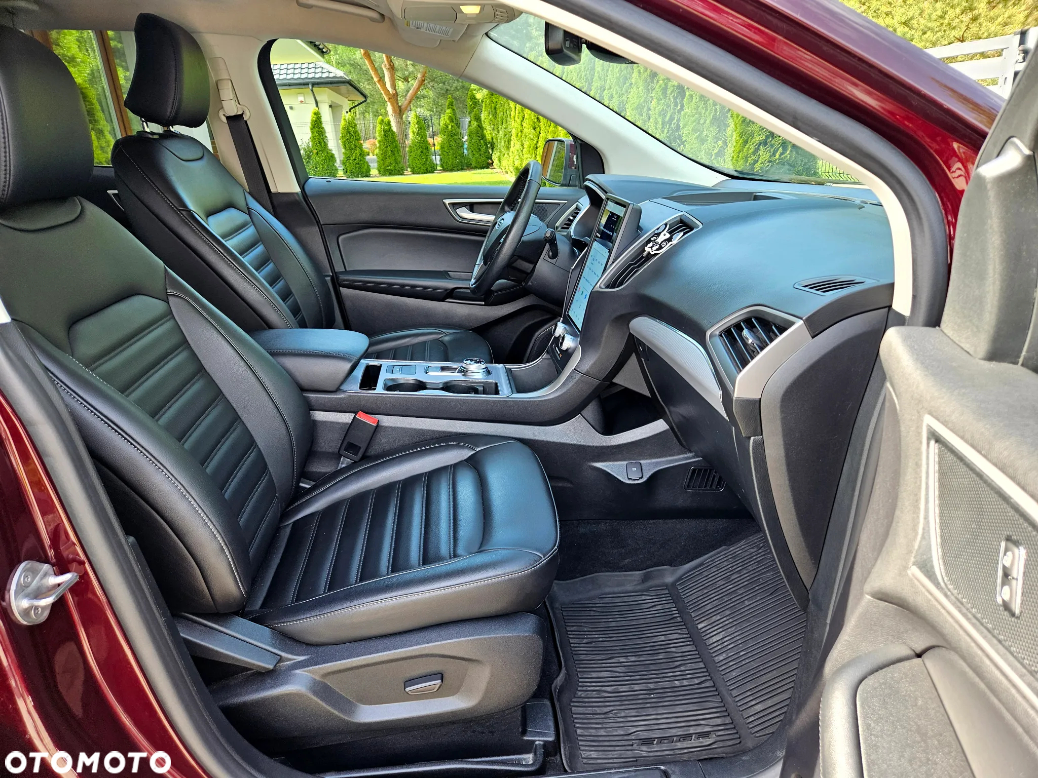 Ford Edge - 19
