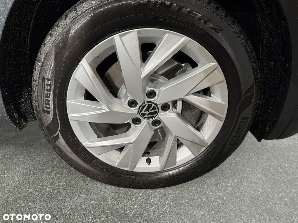 Volkswagen Tiguan Allspace - 11
