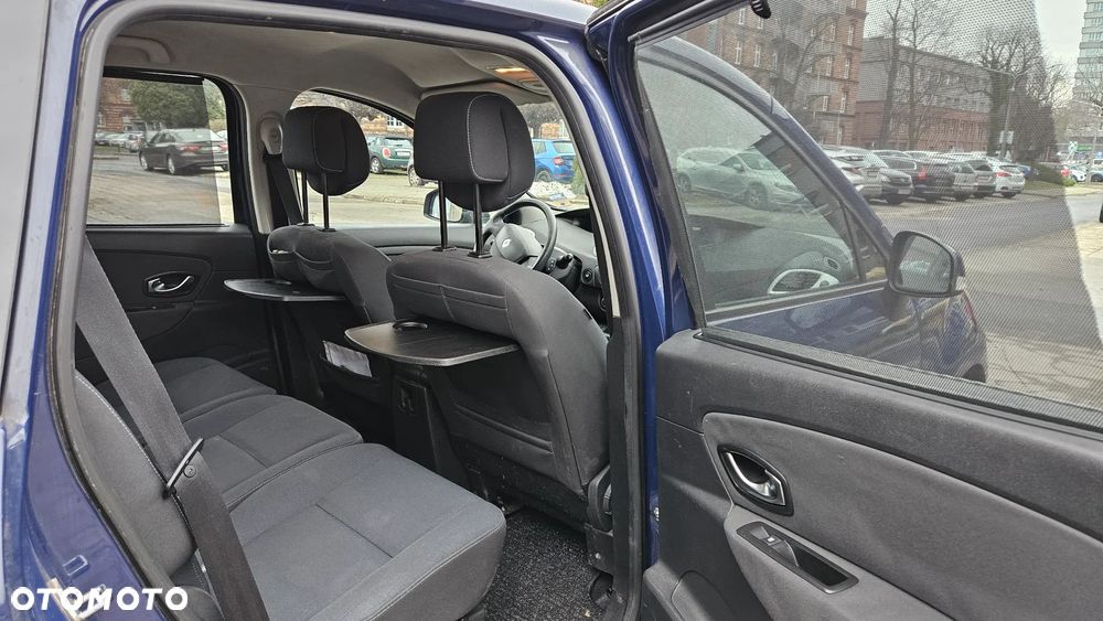 Renault Scenic 1.6 16V 110 Expression - 20