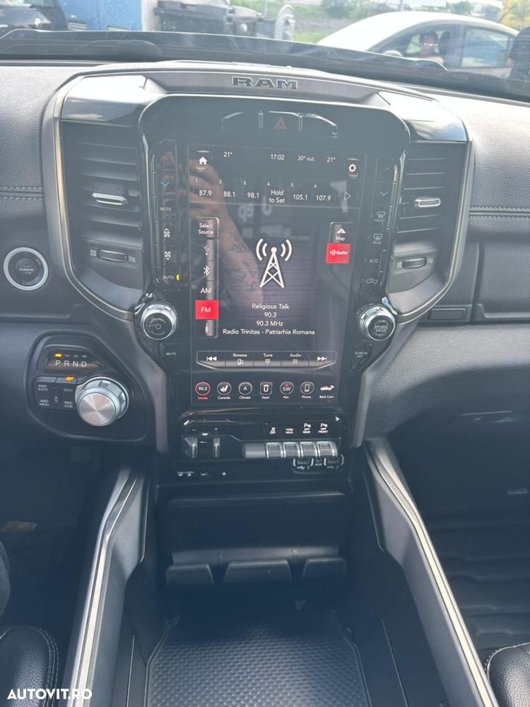 Dodge RAM - 12