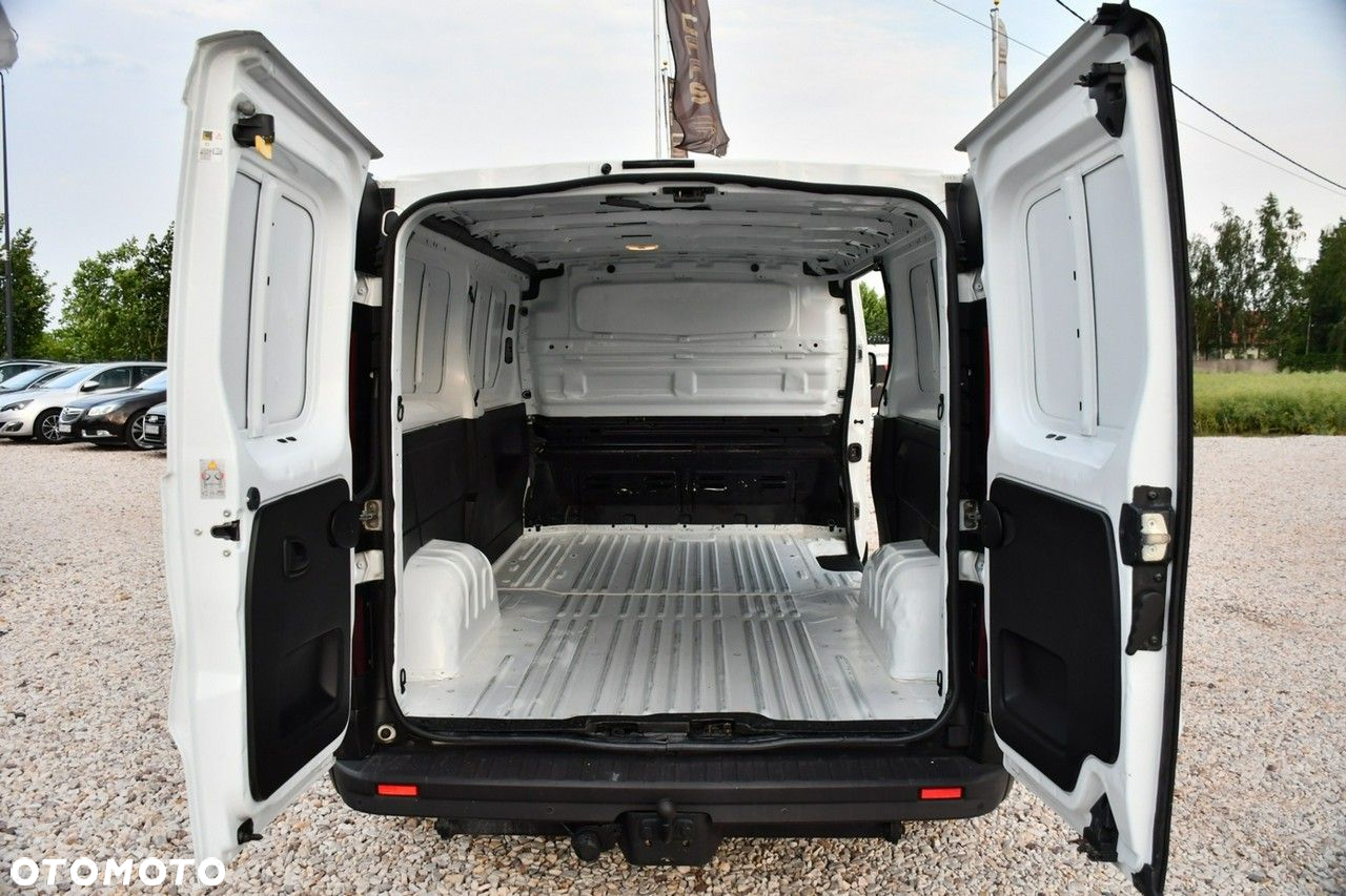 Renault Trafic - 40
