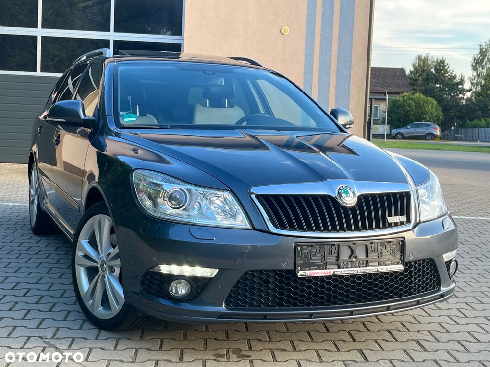Skoda Octavia 2.0 TDI CR DPF RS - 29
