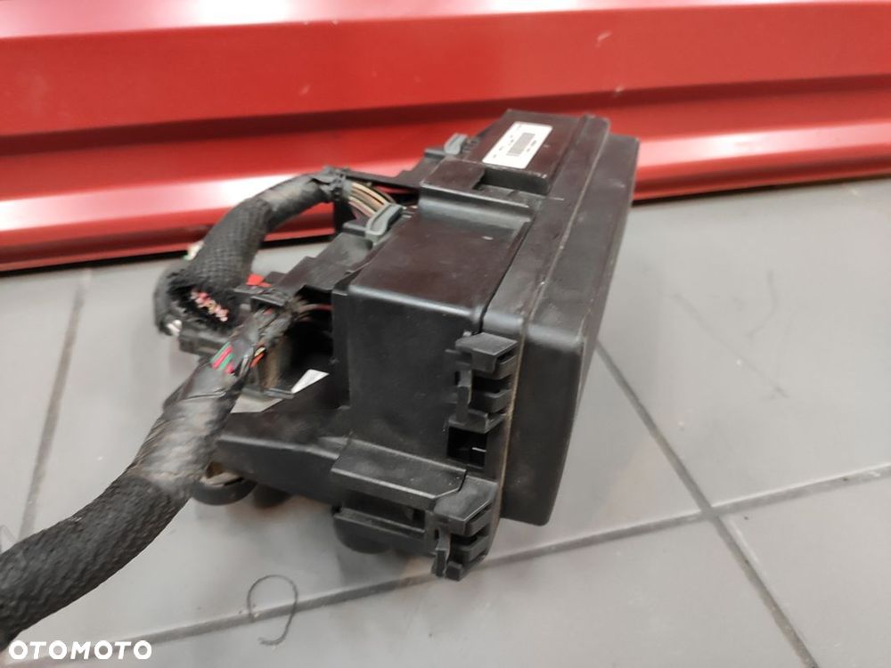 JEEP GRAND CHEROKEE WK 3.0CRD SKRZYNKA BEZPIECZNIKÓW BSI MODUŁ 04692107AG - 5