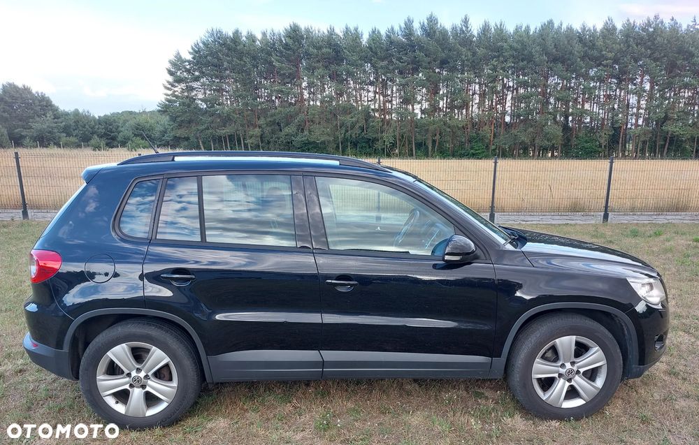 Volkswagen Tiguan - 4