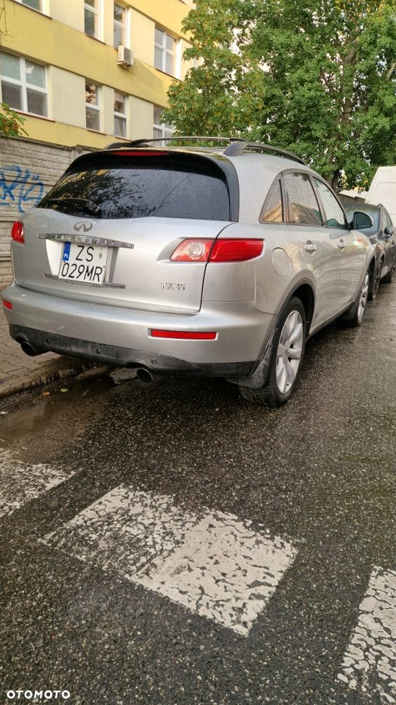 Infiniti FX - 3